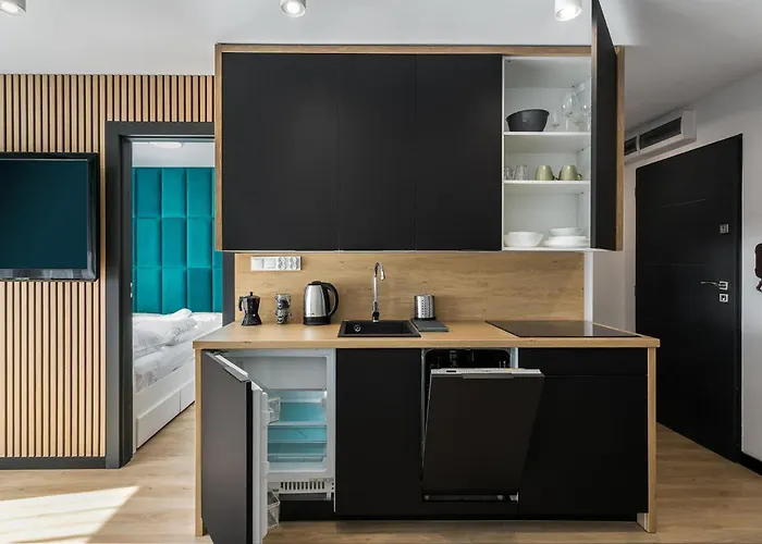 Rent Like Home - Piaseckiego 24